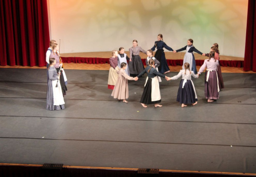 folklora maj 16 33