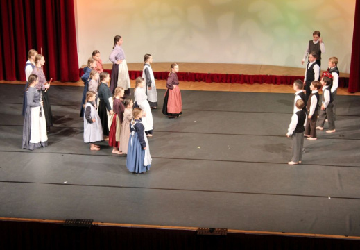 folklora maj 16 35