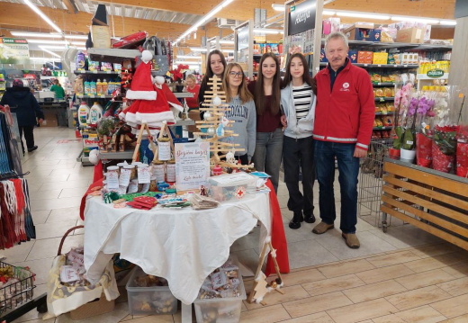 Božični bazar2