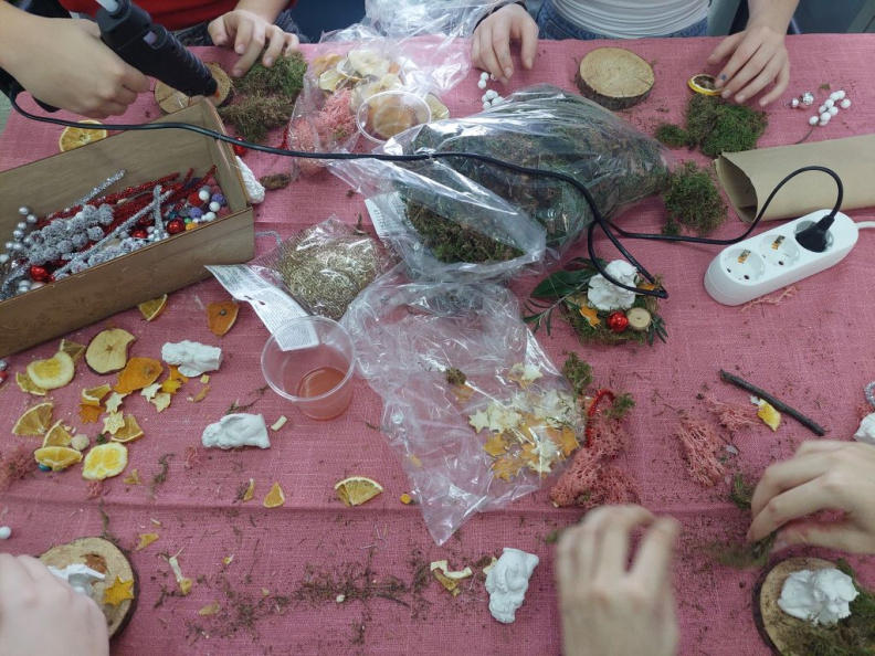 Božični bazar1.jpg