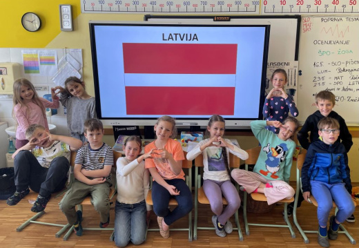 Obiskali smo Poljsko in Latvijo - kar iz razreda5