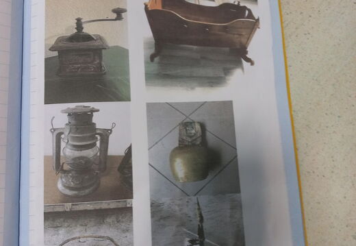 Raziskovanje naše preteklosti z Bee-Bot robotki1